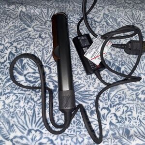 Dyson Airstrait (Nickel/Copper)